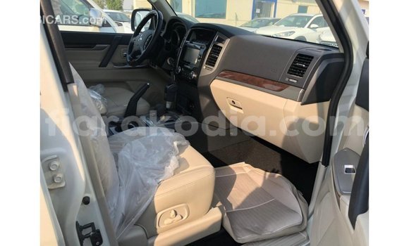 Hividy Mitsubishi Pajero Black Car in Import - Dubai in Diana Hividy Mitsubishi Pajero Black Car in Import - Dubai in Diana