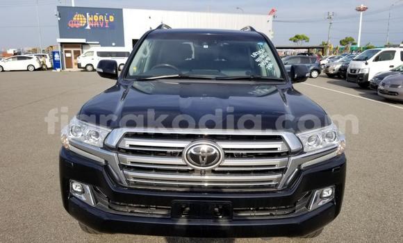 Hividy Toyota Land Cruiser Hafa Car in Ambalavao in High Matsiatra Hividy Toyota Land Cruiser Hafa Car in Ambalavao in High Matsiatra