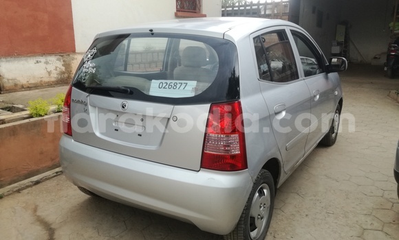 Buy Import Kia Morning Silver Car in Antananarivo in Analamanga Buy Import Kia Morning Silver Car in Antananarivo in Analamanga