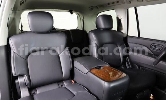 Buy Used Infiniti QX80 White Car in Ambanja in Diana Buy Used Infiniti QX80 White Car in Ambanja in Diana