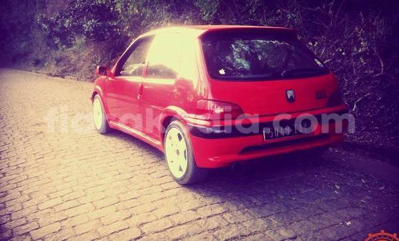 Acheter Occasion Voiture Peugeot 106 Rouge à Ambalavao, Haute Matsiatra Acheter Occasion Voiture Peugeot 106 Rouge à Ambalavao, Haute Matsiatra