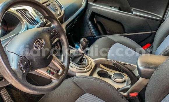 Acheter Occasion Voiture Kia Sportage Gris à Ambalavao, Haute Matsiatra Acheter Occasion Voiture Kia Sportage Gris à Ambalavao, Haute Matsiatra