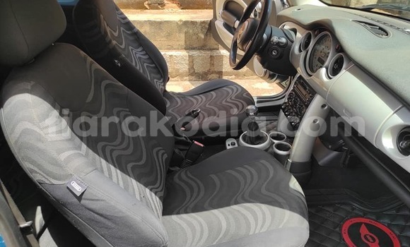 Acheter Occasion Voiture Mini Cooper Bleu à Ambalavao, Haute Matsiatra Acheter Occasion Voiture Mini Cooper Bleu à Ambalavao, Haute Matsiatra