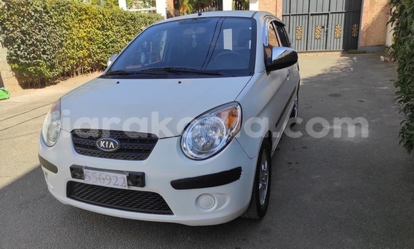 Acheter Occasion Voiture Kia Morning Blanc à Ambalavao, Haute Matsiatra Acheter Occasion Voiture Kia Morning Blanc à Ambalavao, Haute Matsiatra