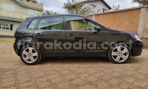 Acheter Occasion Voiture Volkswagen Polo Noir à Ambalavao, Haute Matsiatra Acheter Occasion Voiture Volkswagen Polo Noir à Ambalavao, Haute Matsiatra