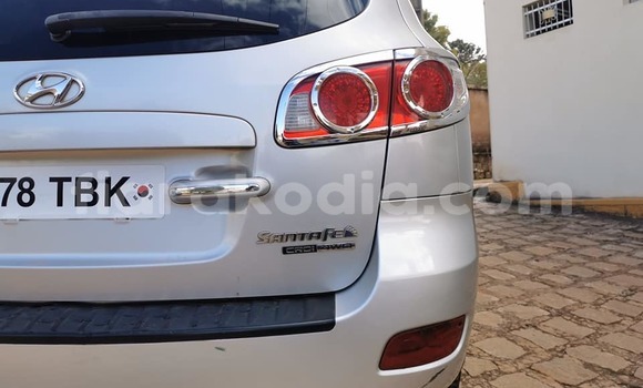Buy Used Hyundai Santa Fe Silver Car in Ambalavao in High Matsiatra Buy Used Hyundai Santa Fe Silver Car in Ambalavao in High Matsiatra