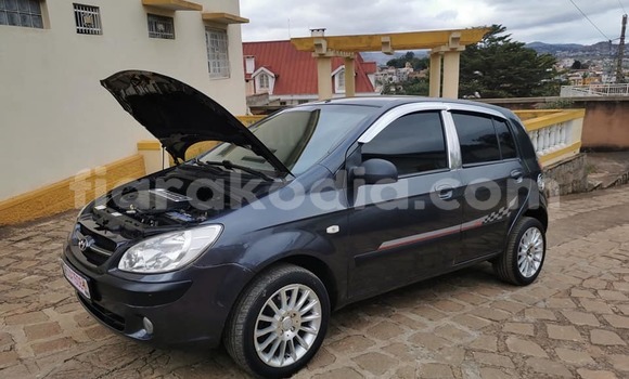 Acheter Occasion Voiture Hyundai Getz Noir à Ambalavao, Haute Matsiatra Acheter Occasion Voiture Hyundai Getz Noir à Ambalavao, Haute Matsiatra