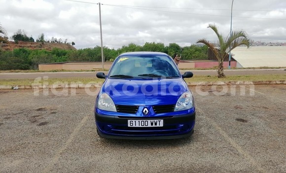 Acheter Occasion Voiture Renault Clio Bleu à Ambalavao, Haute Matsiatra Acheter Occasion Voiture Renault Clio Bleu à Ambalavao, Haute Matsiatra
