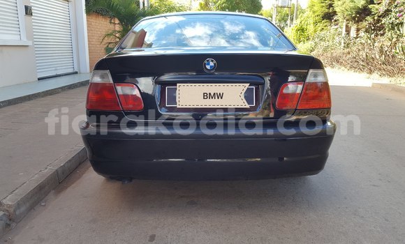 Acheter Occasion Voiture BMW M3 Noir à Antananarivo, Analamanga Acheter Occasion Voiture BMW M3 Noir à Antananarivo, Analamanga