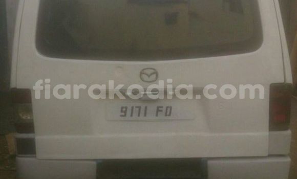 Hividy Mazda Eclipse fotsy Car in Ambalavao in High Matsiatra Hividy Mazda Eclipse fotsy Car in Ambalavao in High Matsiatra