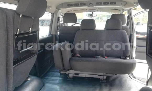 Buy Used Hyundai Starex White Car in Antananarivo in Analamanga Buy Used Hyundai Starex White Car in Antananarivo in Analamanga