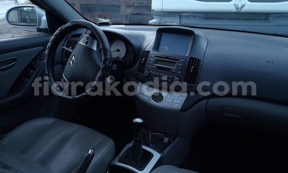 Buy Used Hyundai Avante Silver Car in Toamasina in Atsinanana Buy Used Hyundai Avante Silver Car in Toamasina in Atsinanana