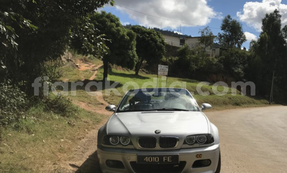 Acheter Occasion Voiture BMW M3 Gris à Fianarantsoa, Haute Matsiatra Acheter Occasion Voiture BMW M3 Gris à Fianarantsoa, Haute Matsiatra