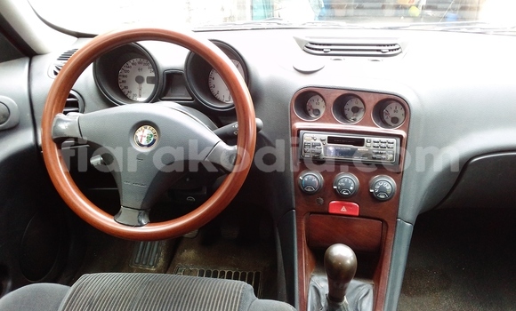 Acheter Occasion Voiture Alfa Romeo 156 Rouge à Toamasina, Atsinanana Acheter Occasion Voiture Alfa Romeo 156 Rouge à Toamasina, Atsinanana