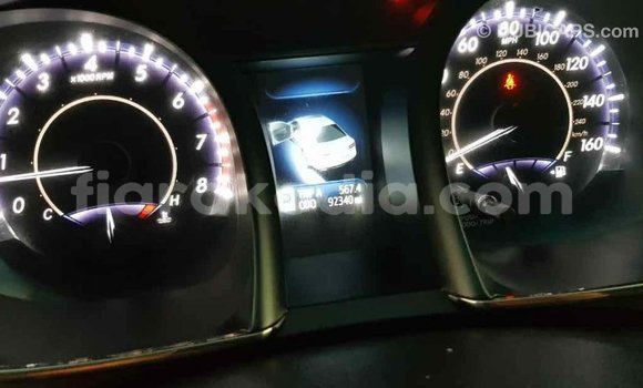 Acheter Import Voiture Toyota Avalon Noir à Import - Dubai, Diana Acheter Import Voiture Toyota Avalon Noir à Import - Dubai, Diana