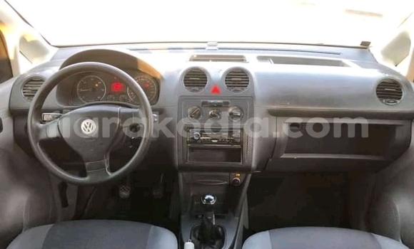 Acheter Occasion Voiture Volkswagen Caddy Gris à Antananarivo, Analamanga Acheter Occasion Voiture Volkswagen Caddy Gris à Antananarivo, Analamanga
