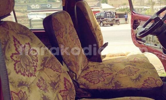 Acheter Occasion Voiture Toyota Hiace Rouge à Ambalavao, Haute Matsiatra Acheter Occasion Voiture Toyota Hiace Rouge à Ambalavao, Haute Matsiatra