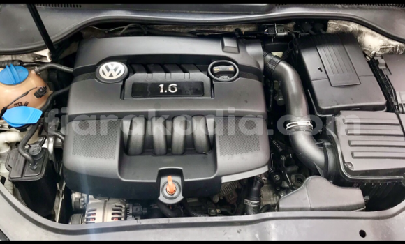 Acheter Occasion Voiture Volkswagen Jetta Blanc à Antananarivo, Analamanga Acheter Occasion Voiture Volkswagen Jetta Blanc à Antananarivo, Analamanga