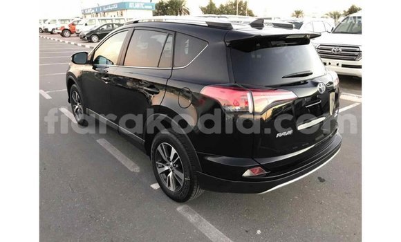 Acheter Import Voiture Toyota RAV4 Noir à Import - Dubai, Diana Acheter Import Voiture Toyota RAV4 Noir à Import - Dubai, Diana
