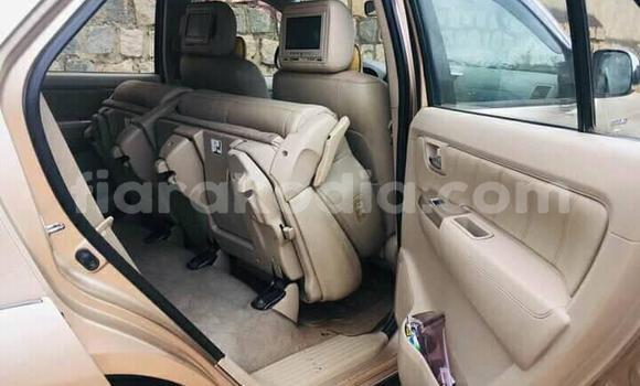 Buy Used Toyota 4Runner Beige Car in Antananarivo in Analamanga Buy Used Toyota 4Runner Beige Car in Antananarivo in Analamanga