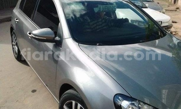 Acheter Occasion Voiture Volkswagen Golf Gris à Antananarivo, Analamanga Acheter Occasion Voiture Volkswagen Golf Gris à Antananarivo, Analamanga