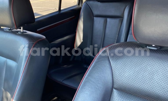 Buy Used Hyundai Santa Fe Silver Car in Antananarivo in Analamanga Buy Used Hyundai Santa Fe Silver Car in Antananarivo in Analamanga