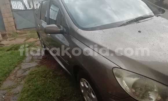Acheter Occasion Voiture Peugeot 307 Marron à Antananarivo, Analamanga Acheter Occasion Voiture Peugeot 307 Marron à Antananarivo, Analamanga