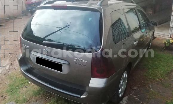 Acheter Occasion Voiture Peugeot 307 Marron à Antananarivo, Analamanga Acheter Occasion Voiture Peugeot 307 Marron à Antananarivo, Analamanga