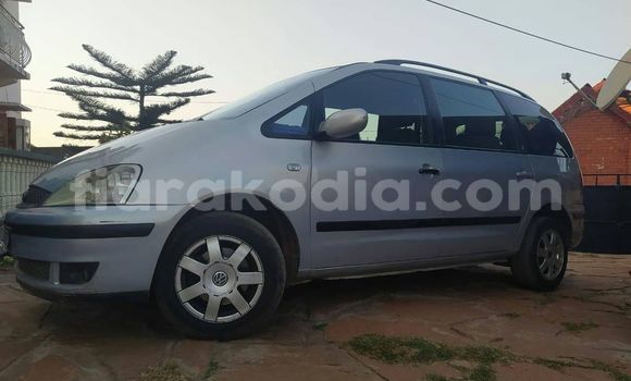 Acheter Occasion Voiture Ford Galaxy Gris à Fenoarivo, Antananarivo Acheter Occasion Voiture Ford Galaxy Gris à Fenoarivo, Antananarivo