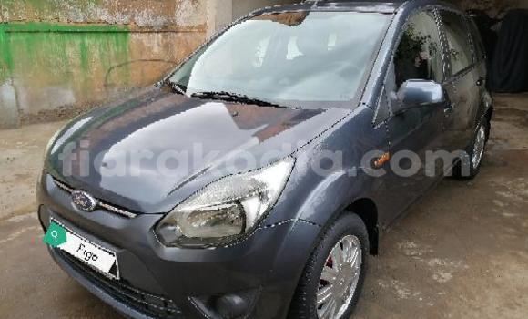 Acheter Occasion Voiture Ford Fiesta Gris à Antananarivo, Analamanga Acheter Occasion Voiture Ford Fiesta Gris à Antananarivo, Analamanga
