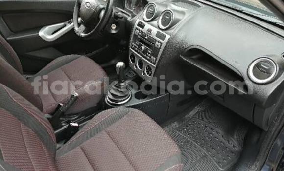 Acheter Occasion Voiture Ford Fiesta Gris à Antananarivo, Analamanga Acheter Occasion Voiture Ford Fiesta Gris à Antananarivo, Analamanga
