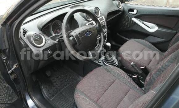 Acheter Occasion Voiture Ford Fiesta Gris à Antananarivo, Analamanga Acheter Occasion Voiture Ford Fiesta Gris à Antananarivo, Analamanga