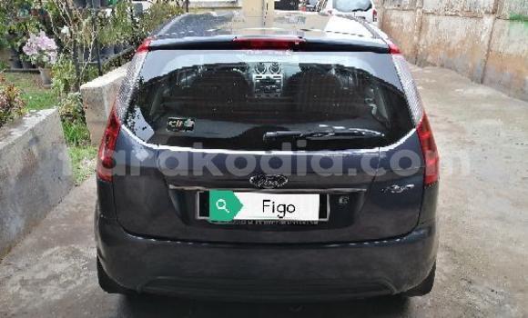Acheter Occasion Voiture Ford Fiesta Gris à Antananarivo, Analamanga Acheter Occasion Voiture Ford Fiesta Gris à Antananarivo, Analamanga