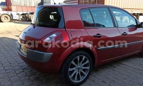 Acheter Occasion Voiture Renault Megane Rouge à Antananarivo, Analamanga Acheter Occasion Voiture Renault Megane Rouge à Antananarivo, Analamanga