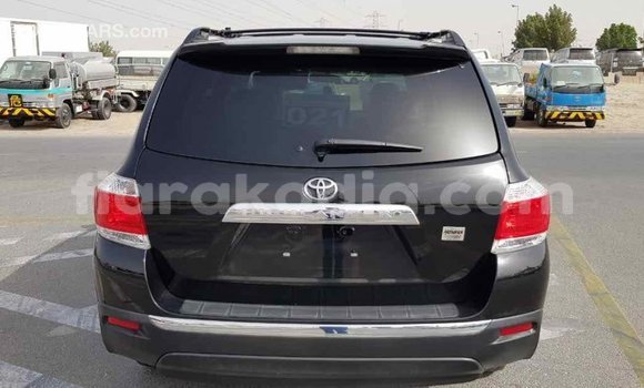 Hividy Toyota Highlander Black Car in Import - Dubai in Diana Hividy Toyota Highlander Black Car in Import - Dubai in Diana