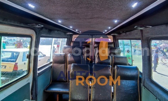 Acheter Occasion Voiture Mercedes‒Benz 300–Series Autre à Antananarivo, Analamanga Acheter Occasion Voiture Mercedes‒Benz 300–Series Autre à Antananarivo, Analamanga