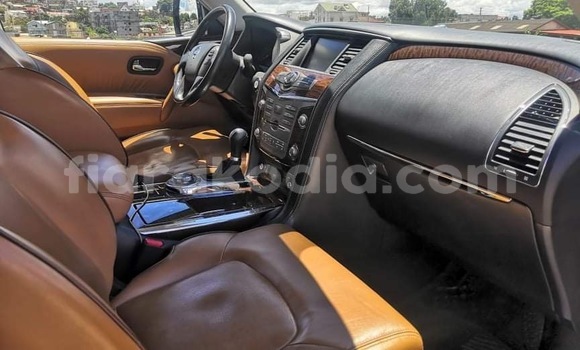 Acheter Occasion Voiture Nissan Patrol Gris à Antananarivo, Analamanga Acheter Occasion Voiture Nissan Patrol Gris à Antananarivo, Analamanga