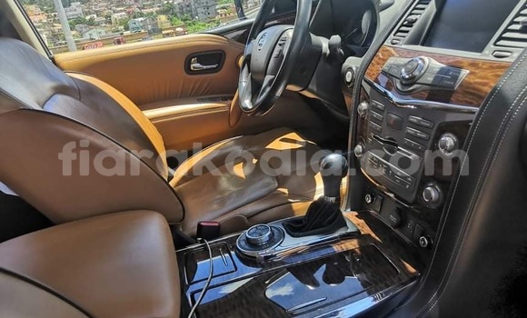 Acheter Occasion Voiture Nissan Patrol Gris à Antananarivo, Analamanga Acheter Occasion Voiture Nissan Patrol Gris à Antananarivo, Analamanga