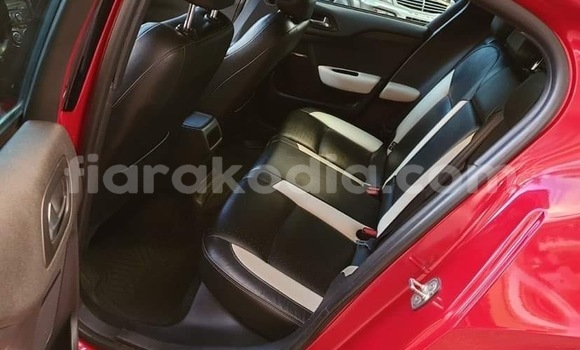 Acheter Occasion Voiture Citroen DS4 Rouge à Antananarivo, Analamanga Acheter Occasion Voiture Citroen DS4 Rouge à Antananarivo, Analamanga