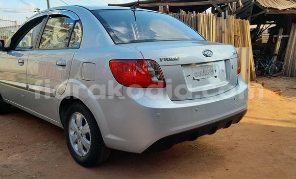 Acheter Occasion Voiture Kia Pride Gris à Antananarivo, Analamanga Acheter Occasion Voiture Kia Pride Gris à Antananarivo, Analamanga