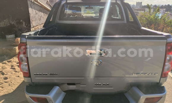 Buy Used Great Wall Wingle Silver Car in Antananarivo in Analamanga Buy Used Great Wall Wingle Silver Car in Antananarivo in Analamanga
