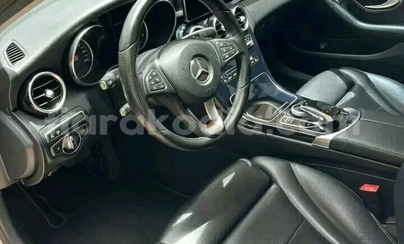 Acheter Occasion Voiture Mercedes Viano Gris à Antananarivo, Analamanga Acheter Occasion Voiture Mercedes Viano Gris à Antananarivo, Analamanga