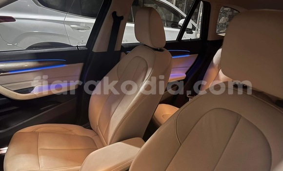 Buy Used BMW X1 Silver Car in Mahajanga in Boeny Buy Used BMW X1 Silver Car in Mahajanga in Boeny