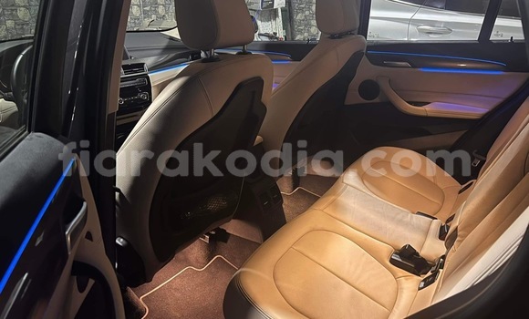 Buy Used BMW X1 Silver Car in Mahajanga in Boeny Buy Used BMW X1 Silver Car in Mahajanga in Boeny