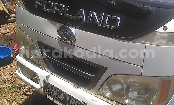 Buy used mercedes‒benz b-klasse black car in antananarivo in