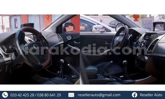 Acheter Occasion Voiture SsangYong Korando Noir à Antananarivo, Analamanga Acheter Occasion Voiture SsangYong Korando Noir à Antananarivo, Analamanga