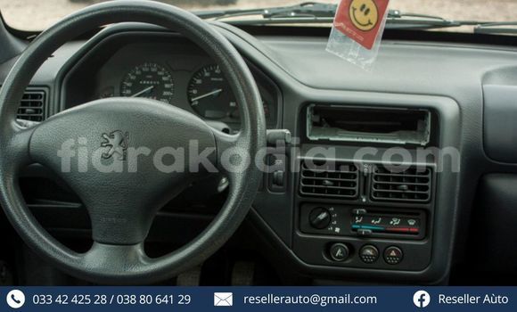 Acheter Occasion Voiture Peugeot 106 Rouge à Antananarivo, Analamanga Acheter Occasion Voiture Peugeot 106 Rouge à Antananarivo, Analamanga