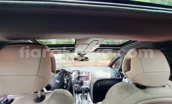 Acheter Occasion Voiture Citroen DS5 Noir à Antananarivo, Analamanga Acheter Occasion Voiture Citroen DS5 Noir à Antananarivo, Analamanga