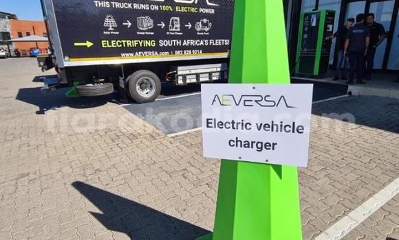 Hividy DAF CF Hafa Truck in Antananarivo in Analamanga Hividy DAF CF Hafa Truck in Antananarivo in Analamanga