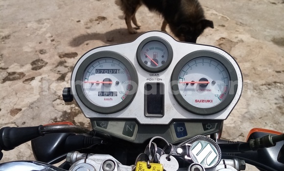 Acheter Import Moto Suzuki GP 125 Bleu à Antananarivo, Analamanga Acheter Import Moto Suzuki GP 125 Bleu à Antananarivo, Analamanga